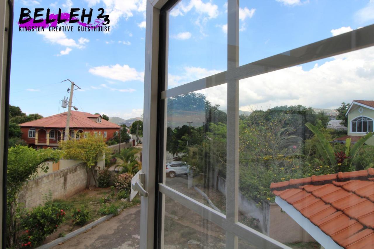 Belleh23 Kingston Creative Guesthouse Luaran gambar