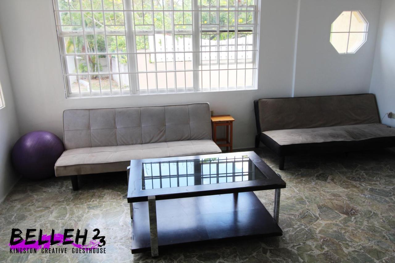 Belleh23 Kingston Creative Guesthouse Luaran gambar